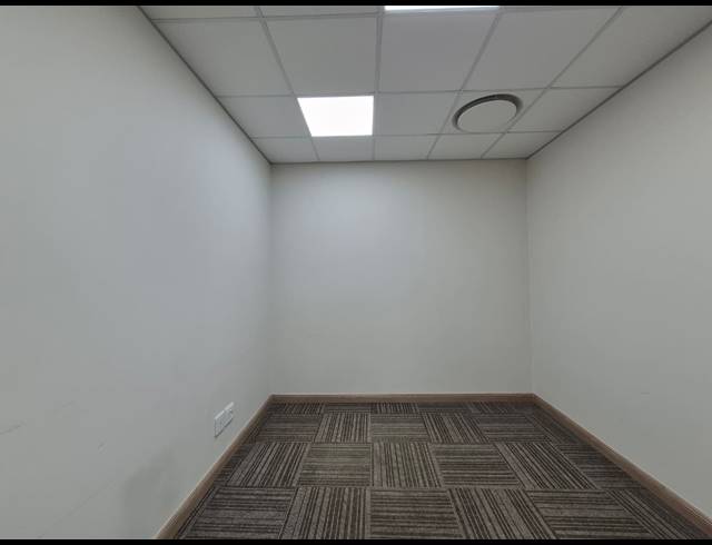 130M² OFFICE TO LET IN ROSEBANK